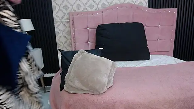 Snapshot of SaraLjordad chatting on 07-22-26, 05:49 SaraLjordad online show from 07-22-26, 05:49