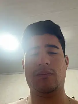Snapshot of David-latinlover chatting on 07-03-26, 03:24 David-latinlover online show from 07-03-26, 03:24