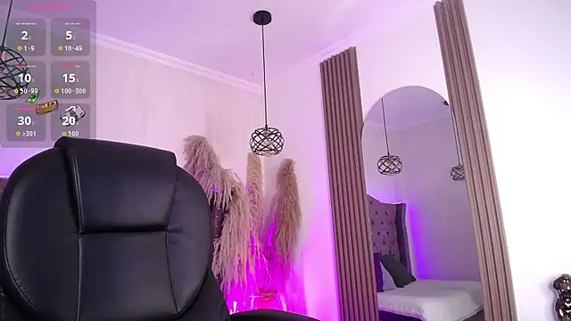 Amara Davis1 online show from 06-09-26, 04:35