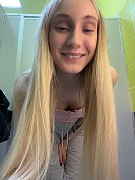 Pink Kiss online show from 05-14-26, 12:50