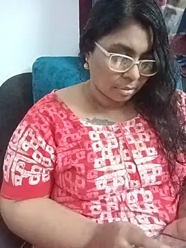 Snapshot of deepika-mallus chatting on 06-14-26, 03:58 deepika-mallus online show from 06-14-26, 03:58