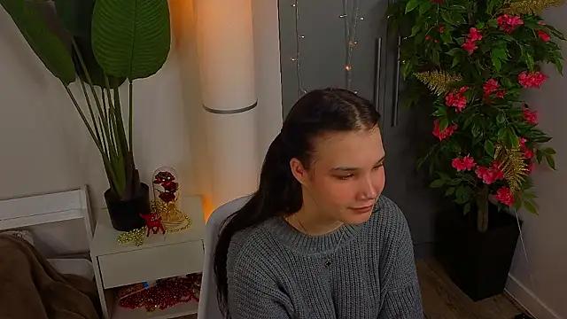 EnidRitzel online show from 03-09-26, 07:18