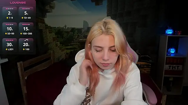 RosaFowler online show from 04-28-26, 09:03