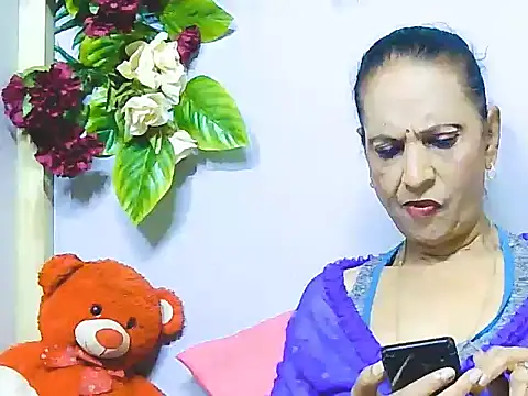 Hot queen58 online show from 06-03-26, 02:55