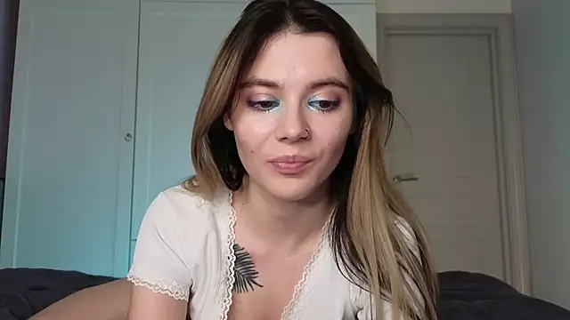 AliceTease online show from 05-30-26, 04:59