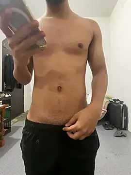 adiii283 online show from 03-07-26, 07:38