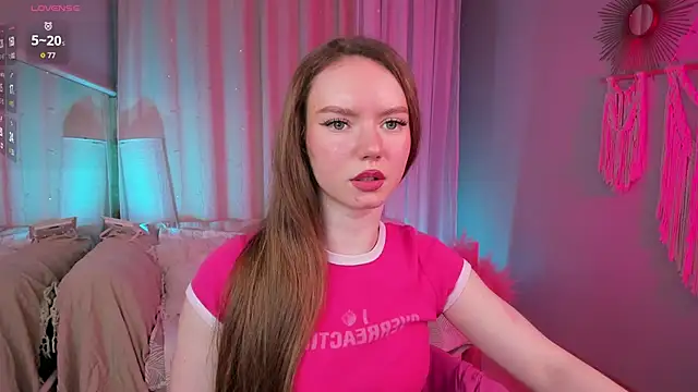 MilaKika online show from 03-11-26, 04:24