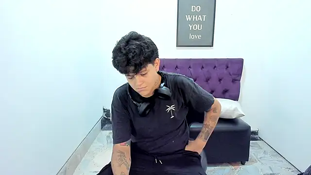 TomBoy Natali online show from 04-23-26, 06:54