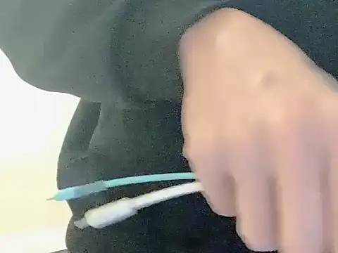 zz16888 online show from 03-08-26, 12:53