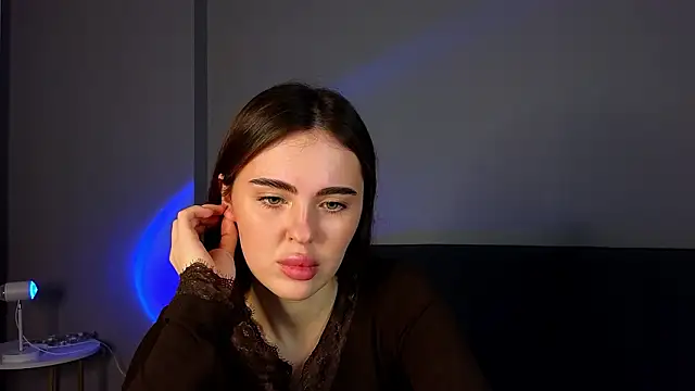 SheilaHigh online show from 03-10-26, 03:28