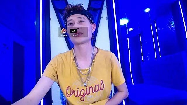  Santi2 online show from 03-05-26, 07:54