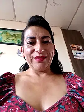Lucia Rios online show from 04-20-26, 10:00