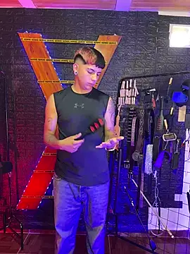 MrMagnus Bdsm Extreme online show from 03-06-26, 02:57