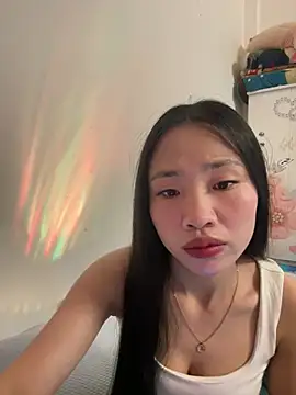 Snapshot of MIABCDZ chatting on 05-19-26, 02:18 MIABCDZ online show from 05-19-26, 02:18