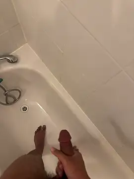 adhesivetn online show from 04-24-26, 03:58