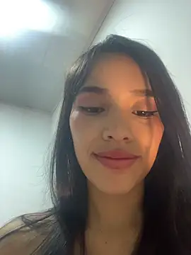 Mia-villalobos online show from 03-29-26, 09:04