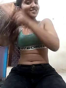 Olivia 101 online show from 03-08-26, 04:44