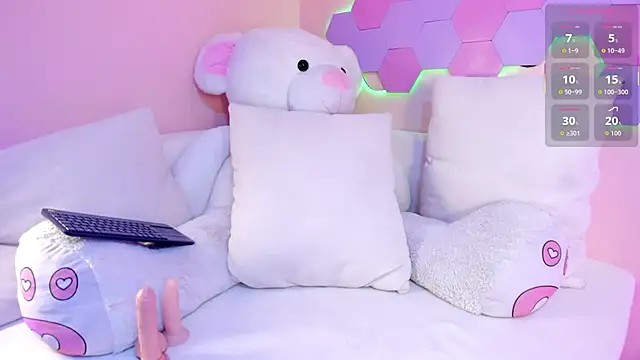 Amaraa Bliis online show from 04-24-26, 11:34