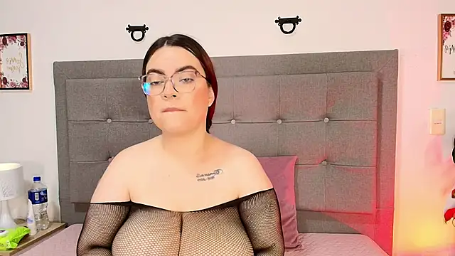 Kiara noirr online show from 04-04-26, 11:40