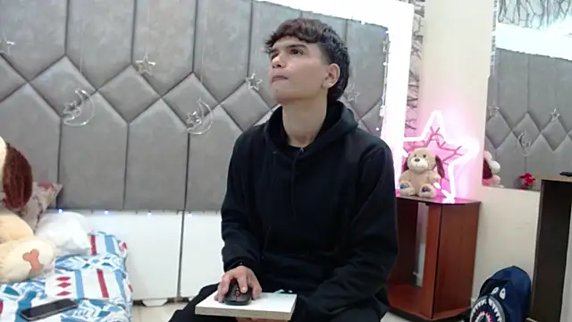 Steve Hotman online show from 03-12-26, 12:00