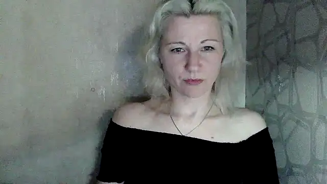Katerina-Kissa online show from 05-14-26, 06:37