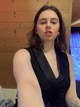 VelvetChloe online show from 03-11-26, 12:00