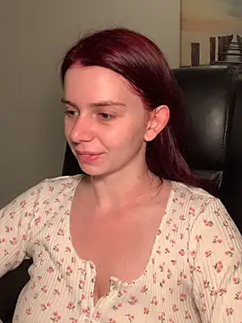 VelvetChloe online show from 06-27-26, 07:19
