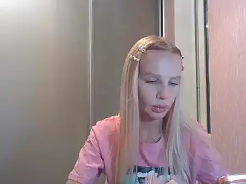 Milieva11 online show from 03-10-26, 04:34