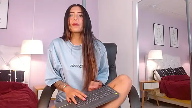 Cataleyaa23 online show from 06-12-26, 07:35
