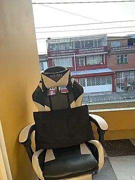 Zoe fiire online show from 03-04-26, 11:16