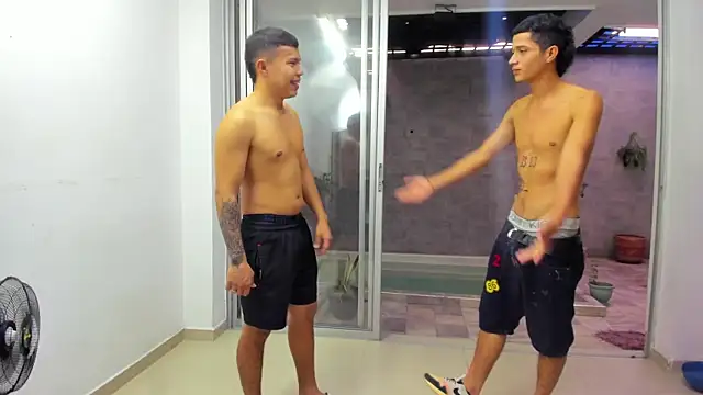 Latinhot crazysex online show from 05-17-26, 11:50
