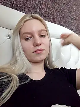 Glowing Jessica online show from 03-03-26, 09:59