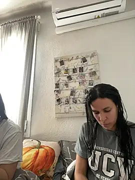 Snapshot of Genblan chatting on 03-23-26, 01:26 Genblan online show from 03-23-26, 01:26