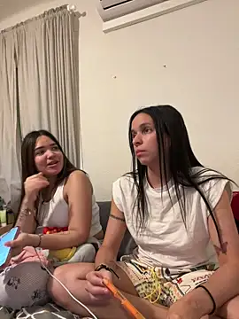 Snapshot of Genblan chatting on 03-28-26, 12:49 Genblan online show from 03-28-26, 12:49