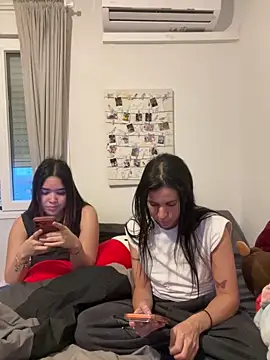 Snapshot of Genblan chatting on 03-29-26, 06:41 Genblan online show from 03-29-26, 06:41