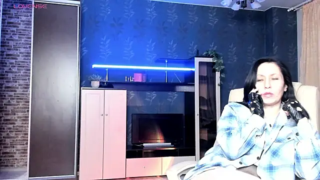 Lucky Milf online show from 03-07-26, 01:08