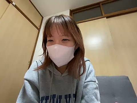 airi-ai0302 online show from 05-23-26, 10:47