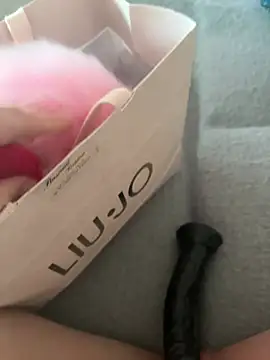 Snapshot of sexy_banny_ chatting on 03-03-26, 03:51 sexy banny online show from 03-03-26, 03:51