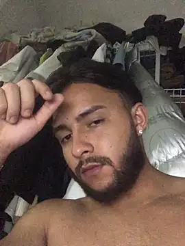 slimhunter online show from 03-10-26, 03:00