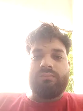 Snapshot of areee214 chatting on 06-18-26, 10:19 areee214 online show from 06-18-26, 10:19