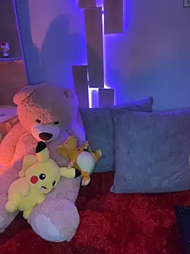 Taylor  0 online show from 04-27-26, 01:09