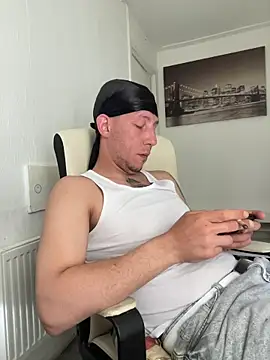 TitanNoir online show from 04-27-26, 09:40