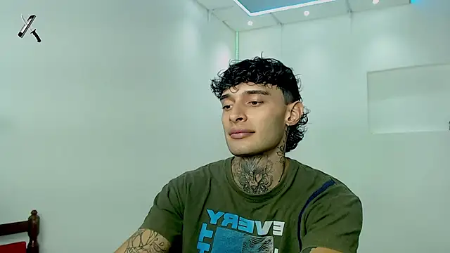 Snapshot of yourxcyberxangel chatting on 03-06-26, 03:25 yourxcyberxangel online show from 03-06-26, 03:25