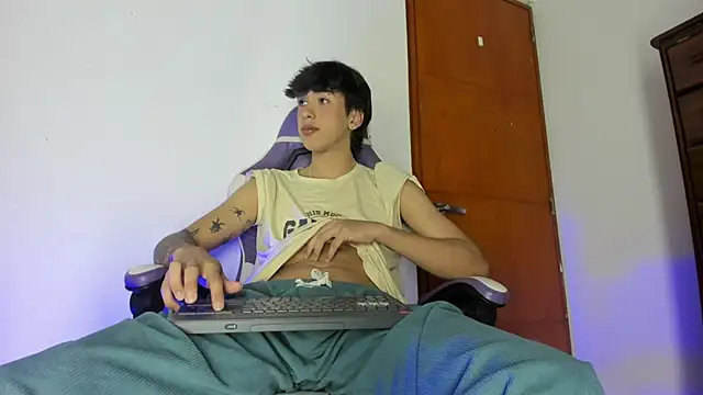 kamado DSL online show from 04-06-26, 01:47