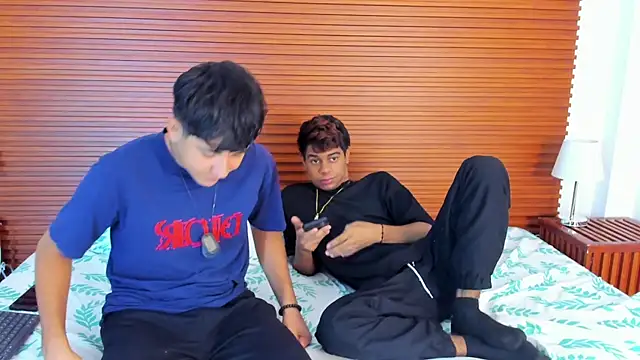 peakk twiinns online show from 04-14-26, 11:27