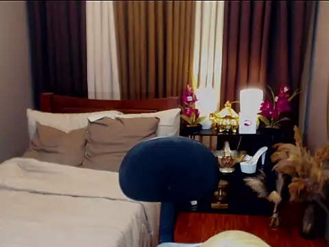 KieraLee online show from 03-02-26, 07:32