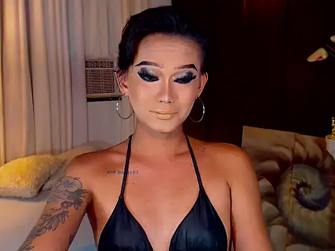 xXLustFullTransXx online show from 04-13-26, 02:17