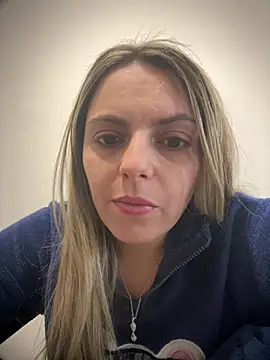 diavola bionda online show from 03-26-26, 12:55