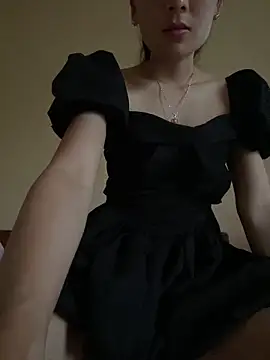 Mimi pussy online show from 04-16-26, 10:56