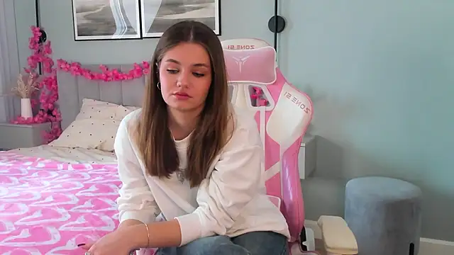 DeltaPfannenstein online show from 03-12-26, 07:14